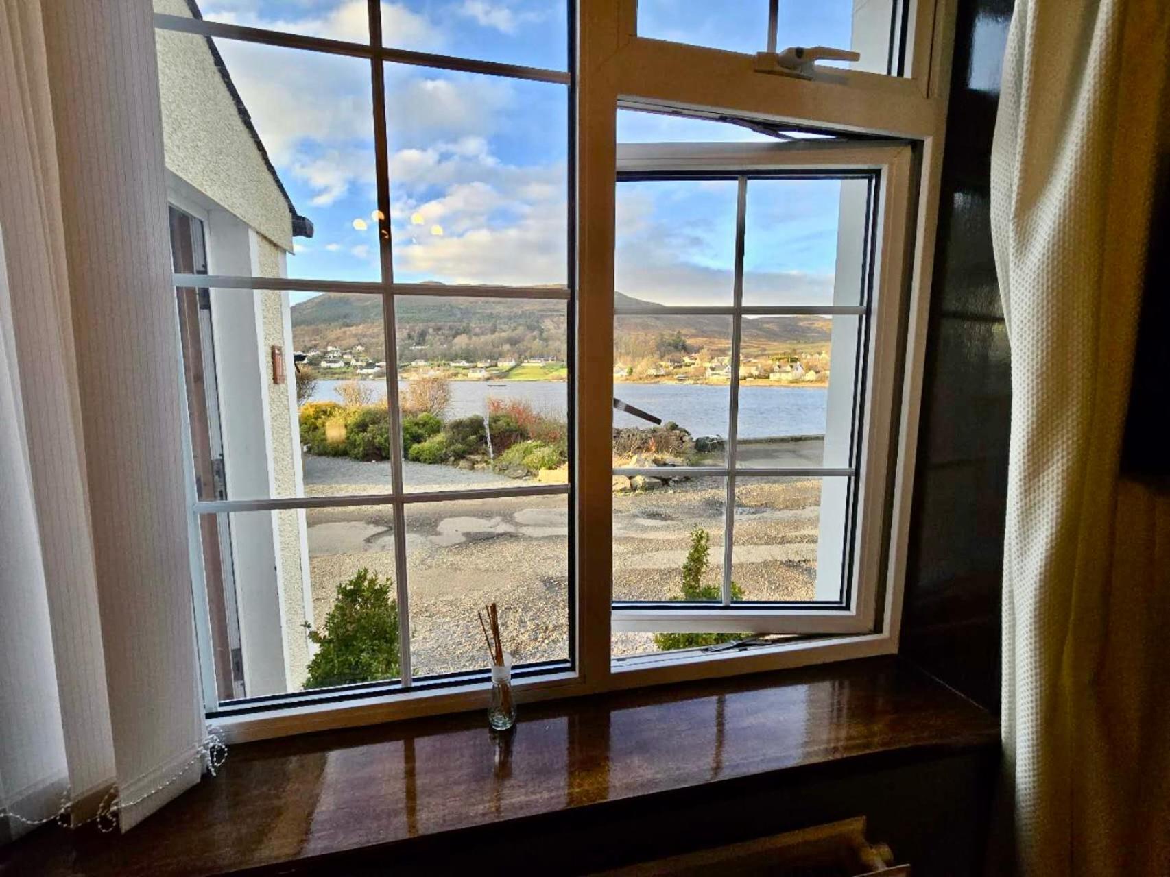 Achnamara-Self Check In Hotell Portree Exteriör bild